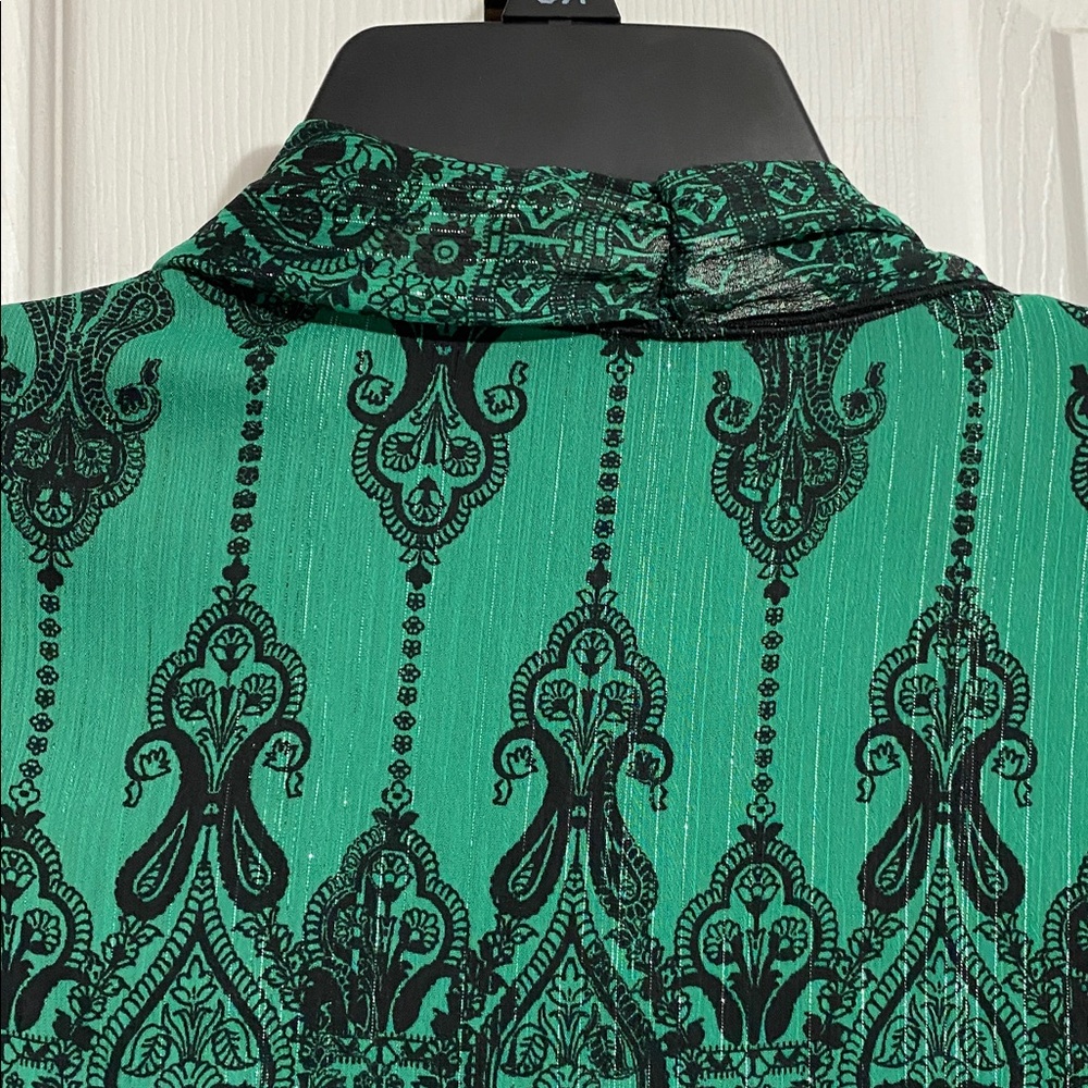 Rebecca Malone green & black festive blouse size LARGE - Picture 7 of 13
